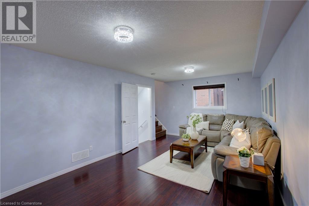 365 Parkvale Drive, Kitchener, Ontario  N2R 1Y2 - Photo 32 - 40743966