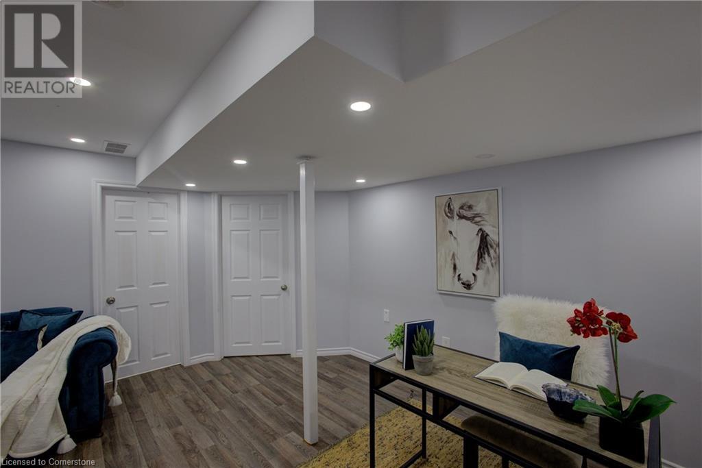 365 Parkvale Drive, Kitchener, Ontario  N2R 1Y2 - Photo 33 - 40743966