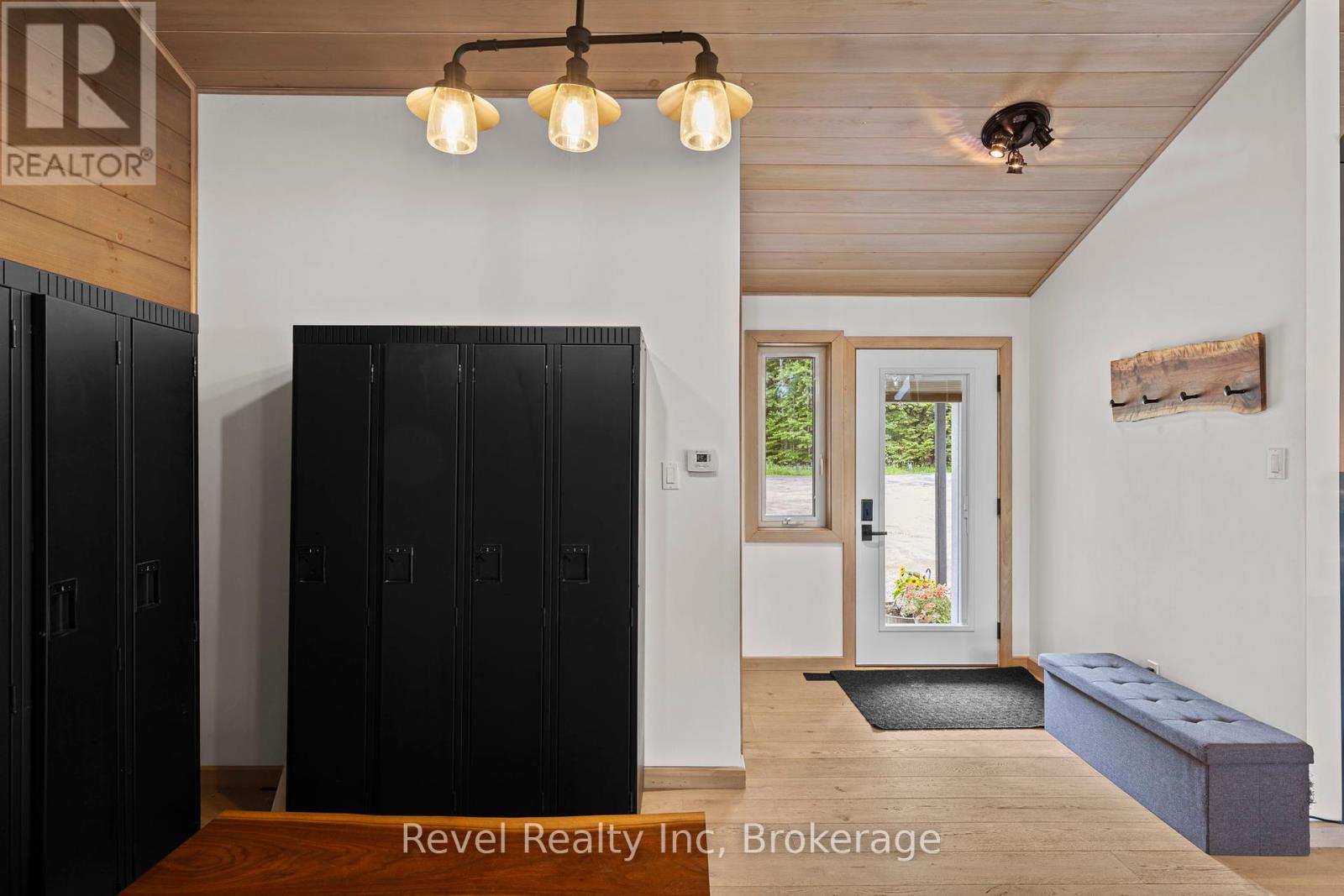 30 Sparrow Road, Seguin, Ontario  P0C 1J0 - Photo 18 - X12242347