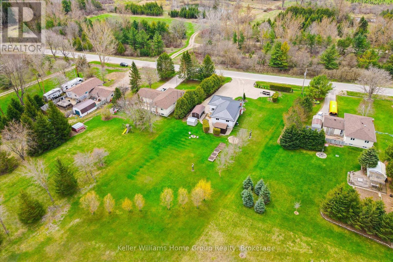 9505 Maas Park Drive, Wellington North, Ontario  N0G 2L0 - Photo 45 - X12242387