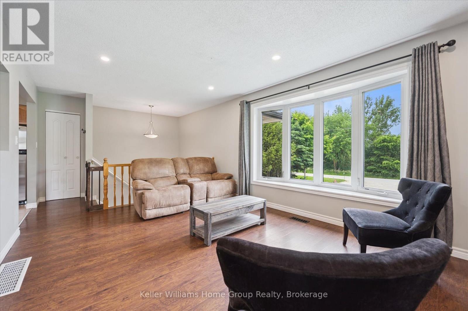 9505 Maas Park Drive, Wellington North, Ontario  N0G 2L0 - Photo 5 - X12242387