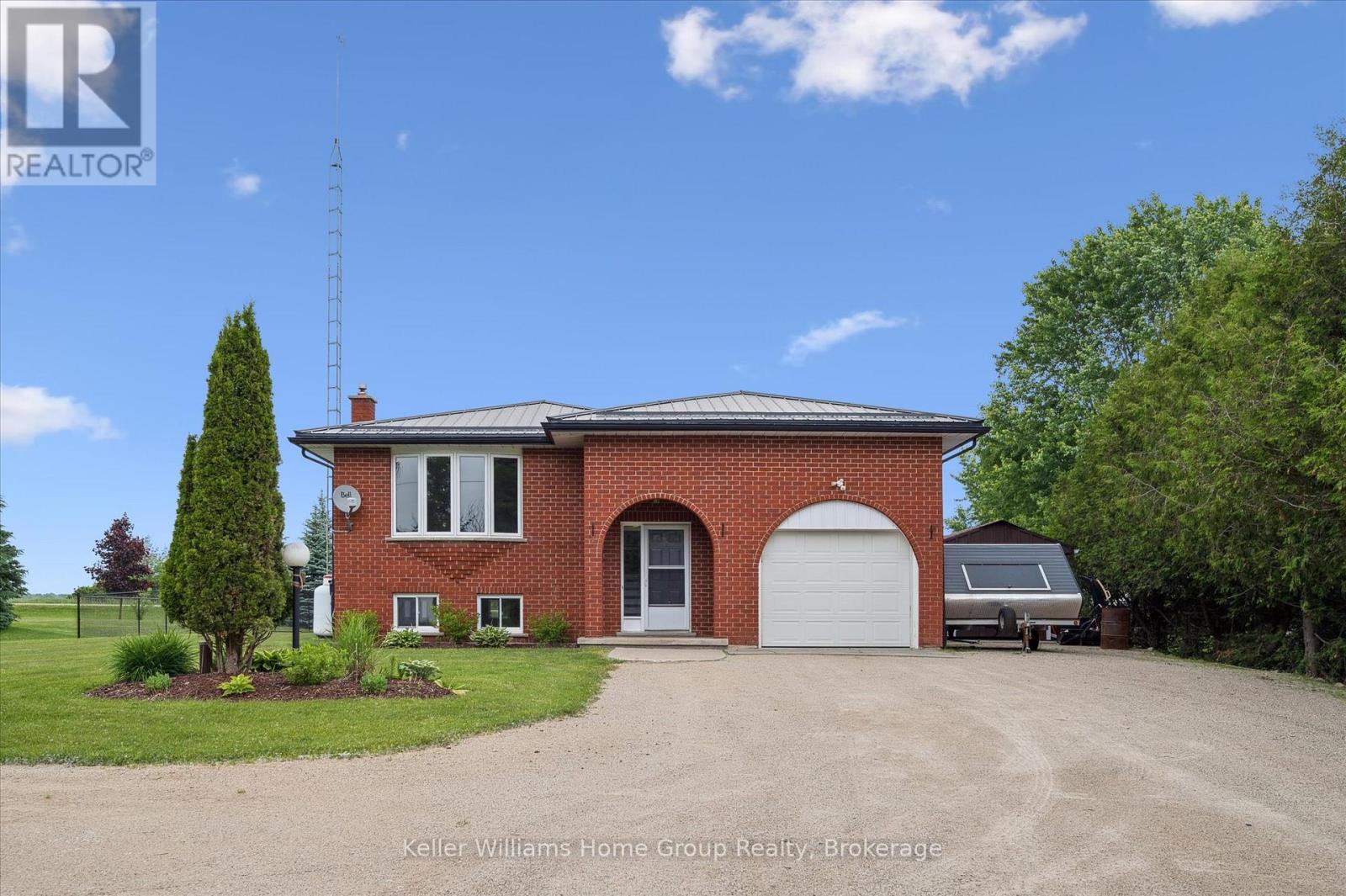9505 Maas Park Drive, Wellington North, Ontario  N0G 2L0 - Photo 1 - X12242396