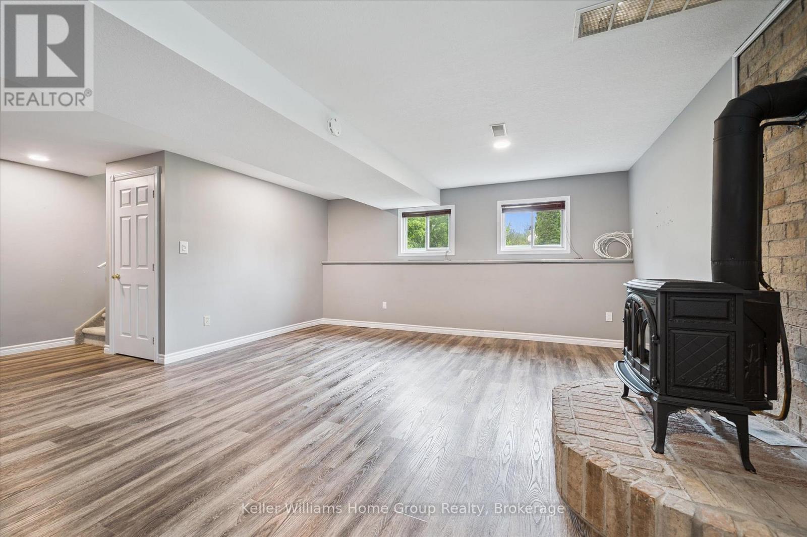 9505 Maas Park Drive, Wellington North, Ontario  N0G 2L0 - Photo 25 - X12242396