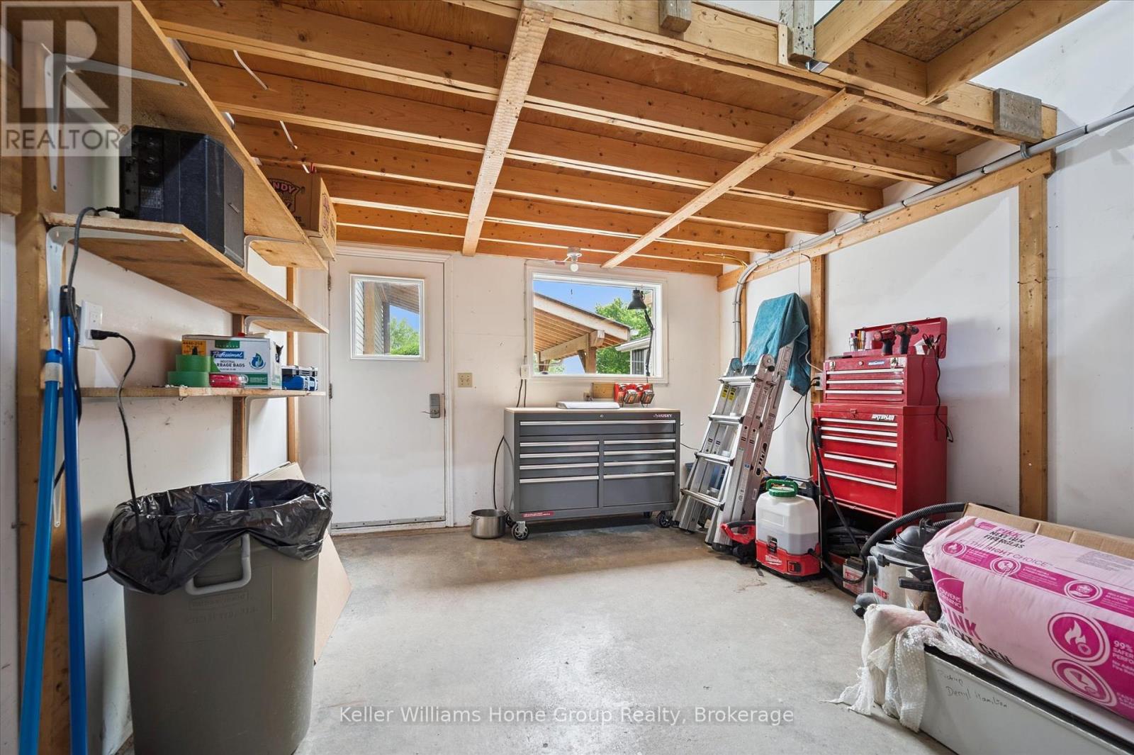 9505 Maas Park Drive, Wellington North, Ontario  N0G 2L0 - Photo 34 - X12242396