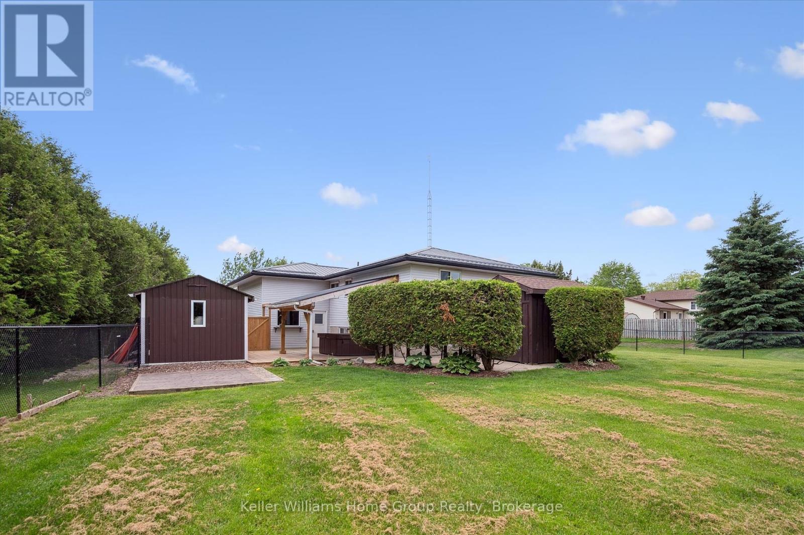 9505 Maas Park Drive, Wellington North, Ontario  N0G 2L0 - Photo 37 - X12242396