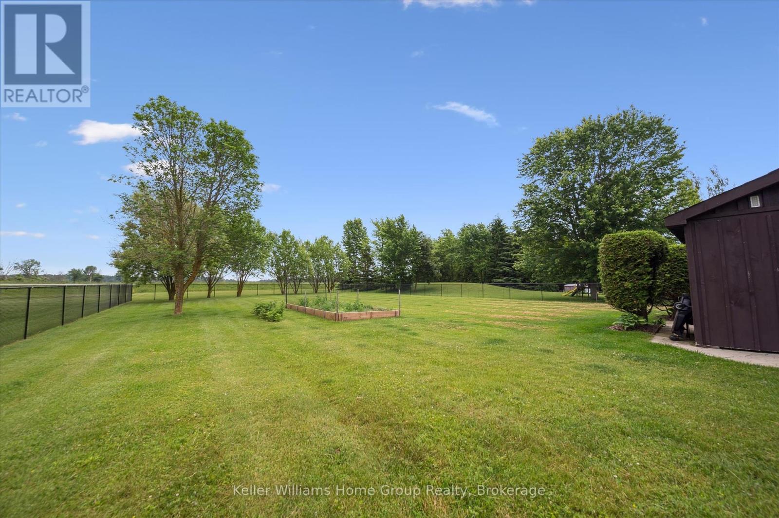 9505 Maas Park Drive, Wellington North, Ontario  N0G 2L0 - Photo 42 - X12242396