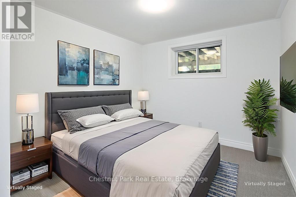 2237 Shore Lane, Wasaga Beach, Ontario  L9Y 2X7 - Photo 32 - S12242523