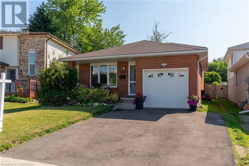 286 Newbury Drive, Kitchener, Ontario  N2N 3A3 - Photo 6 - 40741141