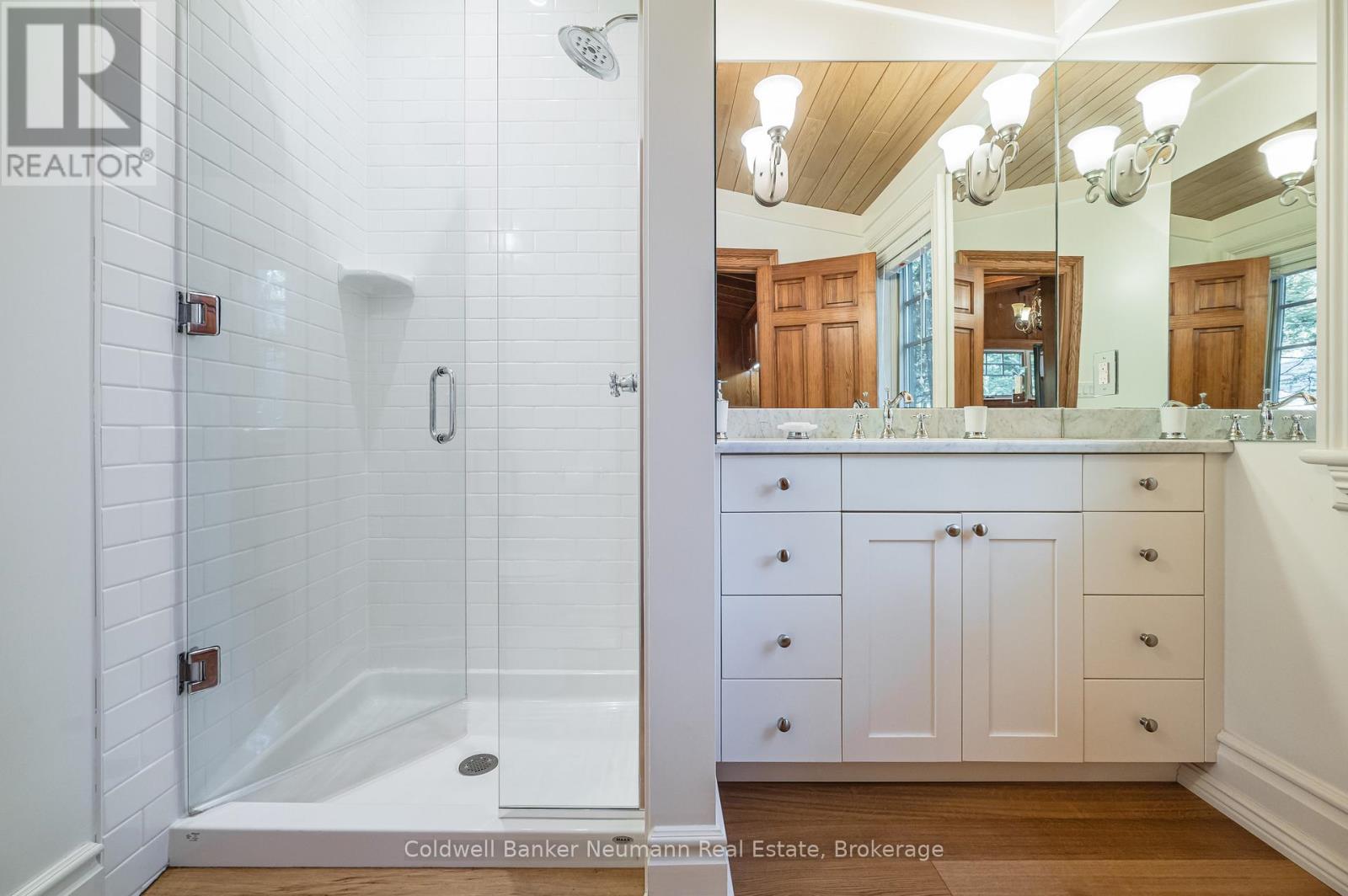 226 Shore Road, Saugeen Shores, Ontario  N0H 2L0 - Photo 29 - X12242571