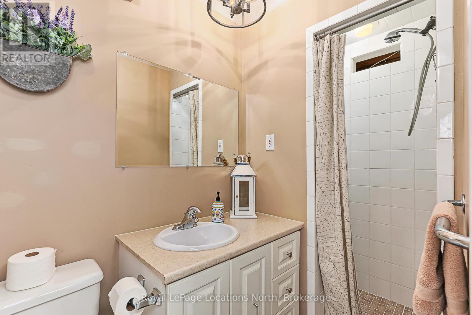 207 Mccrea Drive, Clearview, Ontario  L0M 1S0 - Photo 26 - S12242611