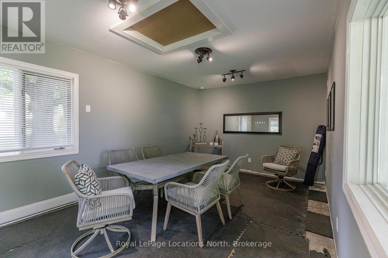 207 Mccrea Drive, Clearview, Ontario  L0M 1S0 - Photo 38 - S12242611