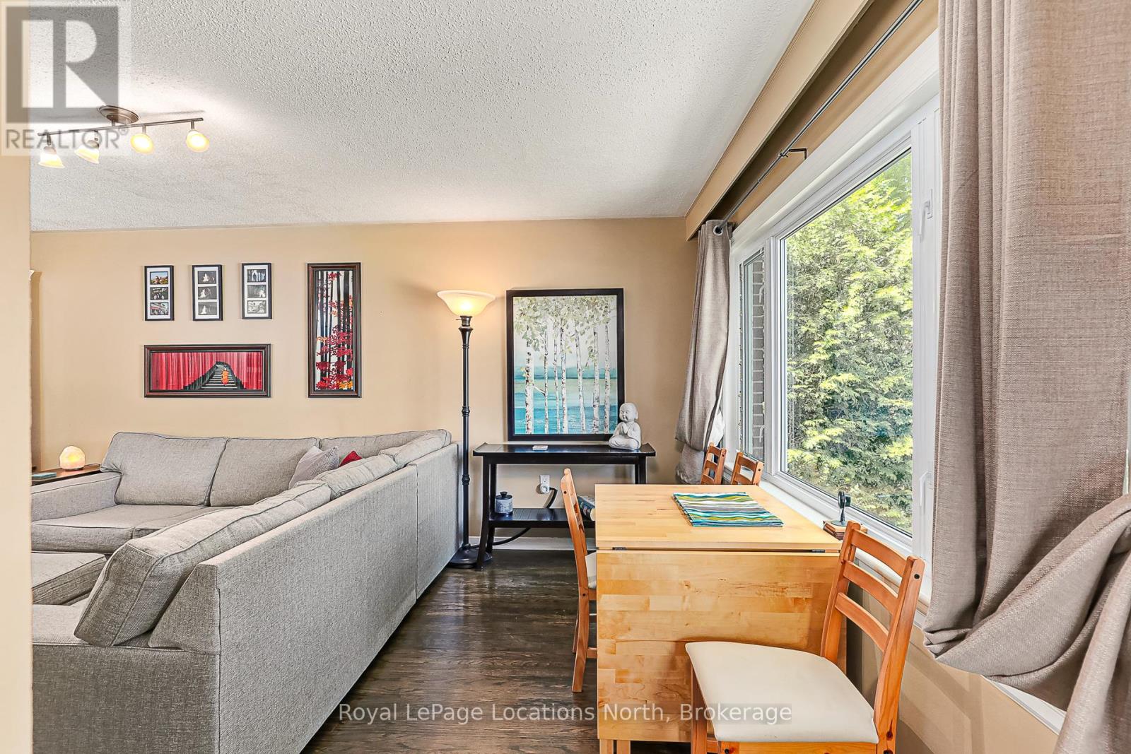 207 Mccrea Drive, Clearview, Ontario  L0M 1S0 - Photo 8 - S12242611