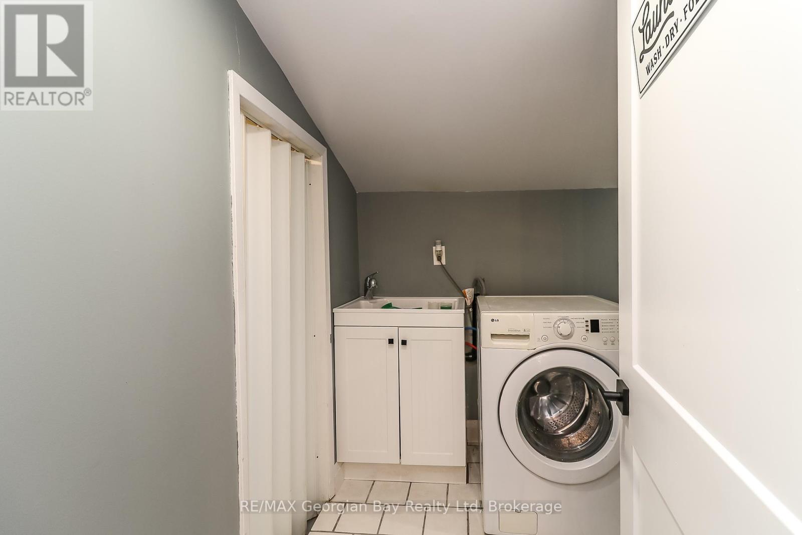 30 Oriole Street, Tay, Ontario  L0K 1R0 - Photo 28 - S12242674