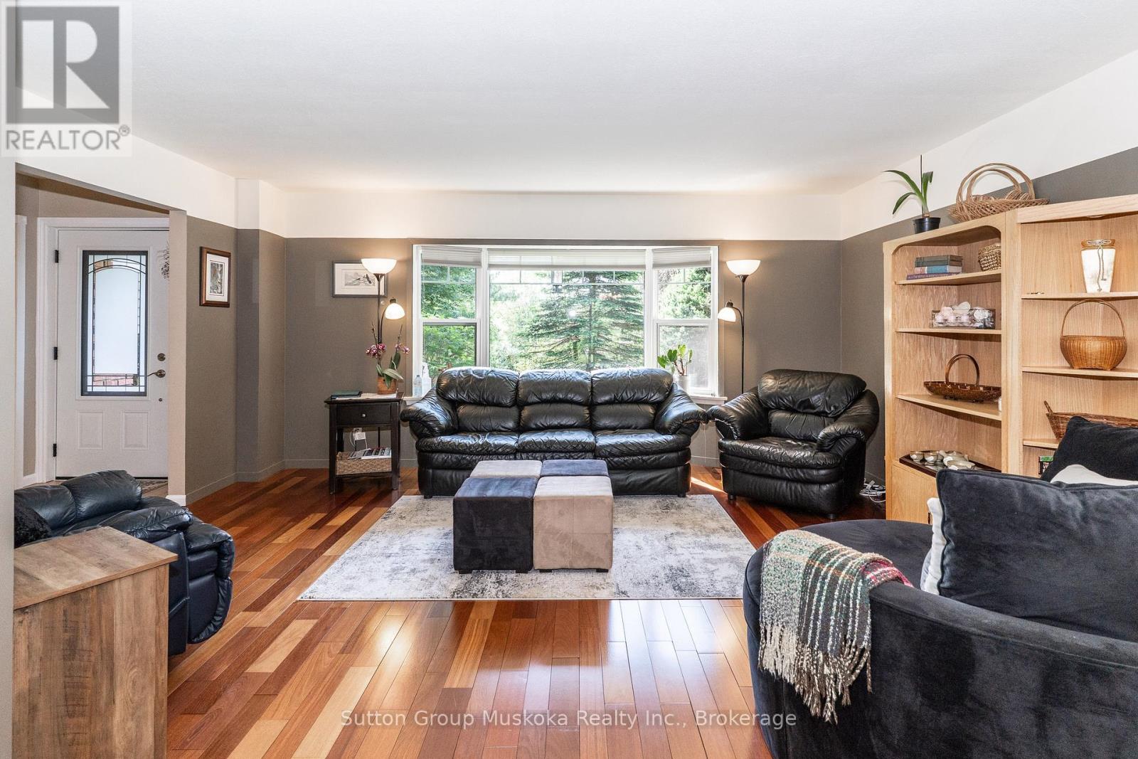 12 Silver Oaks Crescent, Huntsville, Ontario  P1H 1M1 - Photo 10 - X12242625