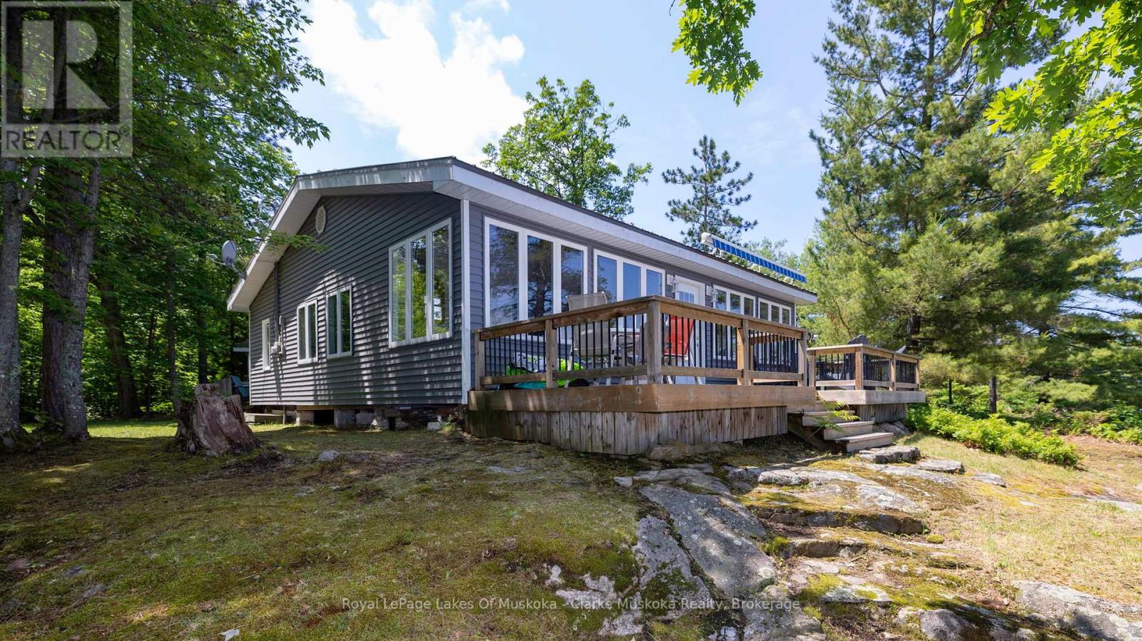 78 Is 180 Severn River Island, Georgian Bay, Ontario  L0K 1S0 - Photo 4 - X12242658