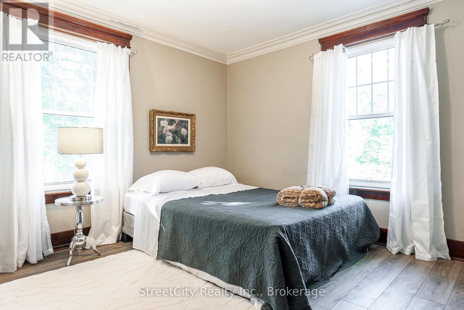 208 Birmingham Street, Stratford, Ontario  N5A 2T4 - Photo 24 - X12242723