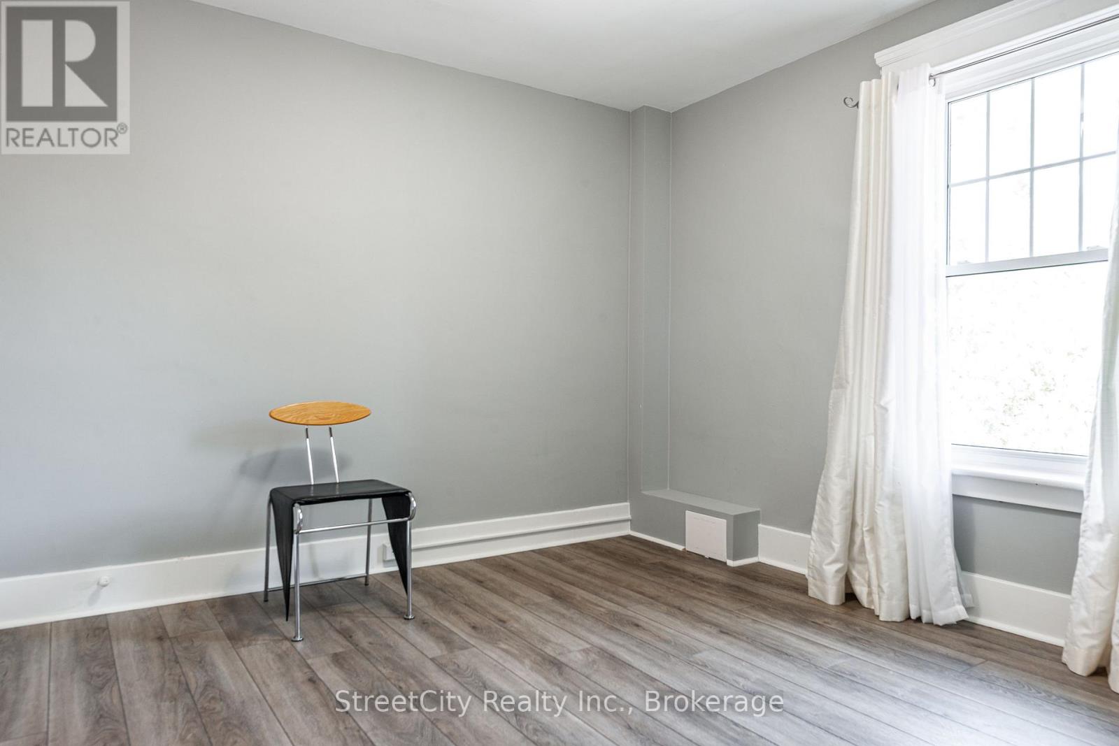 208 Birmingham Street, Stratford, Ontario  N5A 2T4 - Photo 34 - X12242723