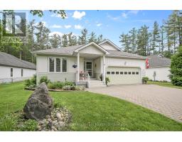 15 PINERIDGE GATE, Gravenhurst, Ontario