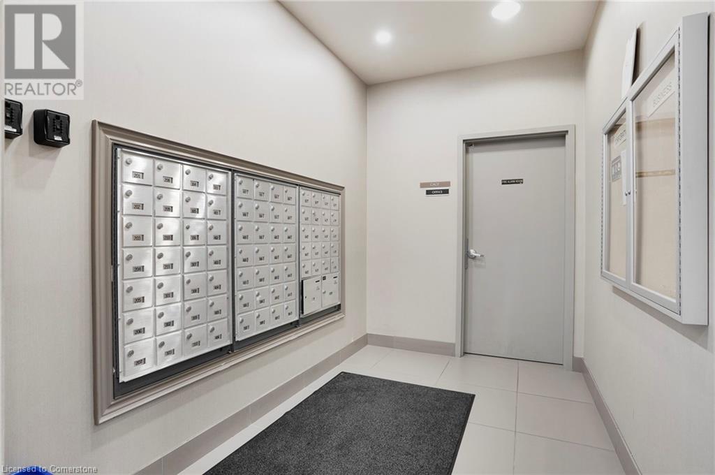 90 Charlton Avenue W Unit# 304, Hamilton, Ontario  L8P 0B4 - Photo 35 - 40744734