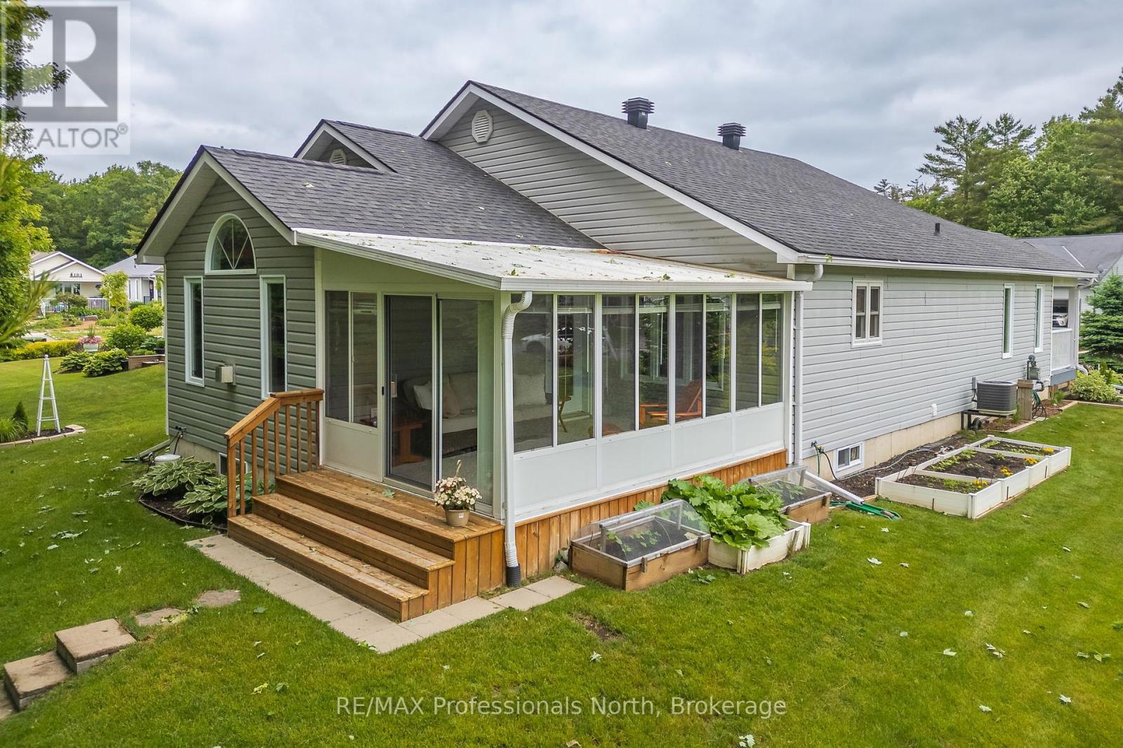 4 Red Maple Court, Gravenhurst, Ontario  P1P 0A3 - Photo 30 - X12242771