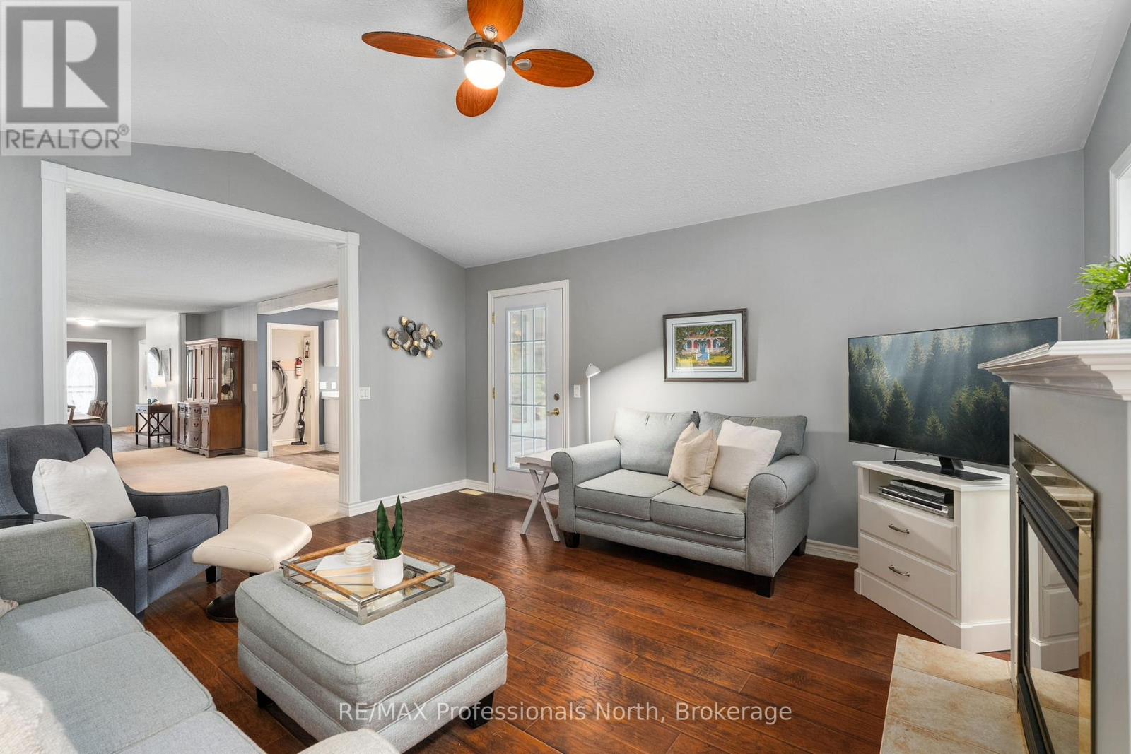 4 Red Maple Court, Gravenhurst, Ontario  P1P 0A3 - Photo 8 - X12242771