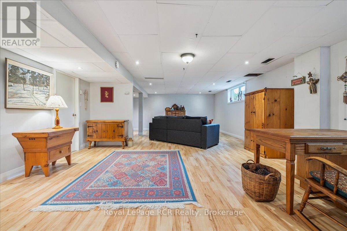 70 Cambrai Road, Grey Highlands, Ontario  N0C 1H0 - Photo 31 - X12242856