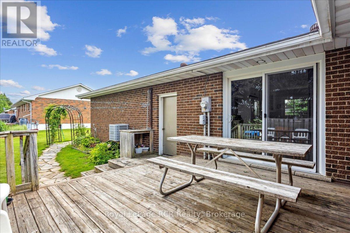 70 Cambrai Road, Grey Highlands, Ontario  N0C 1H0 - Photo 42 - X12242856