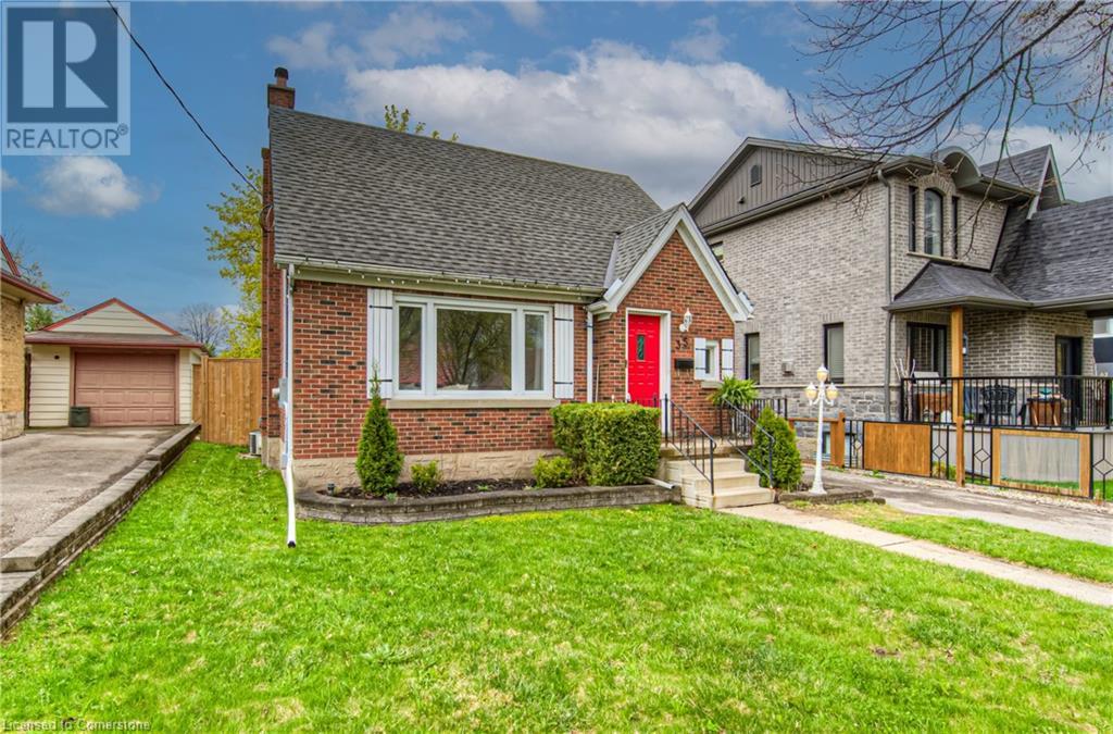 35 Pattandon Avenue, Kitchener, Ontario  N2M 3S6 - Photo 2 - 40743990