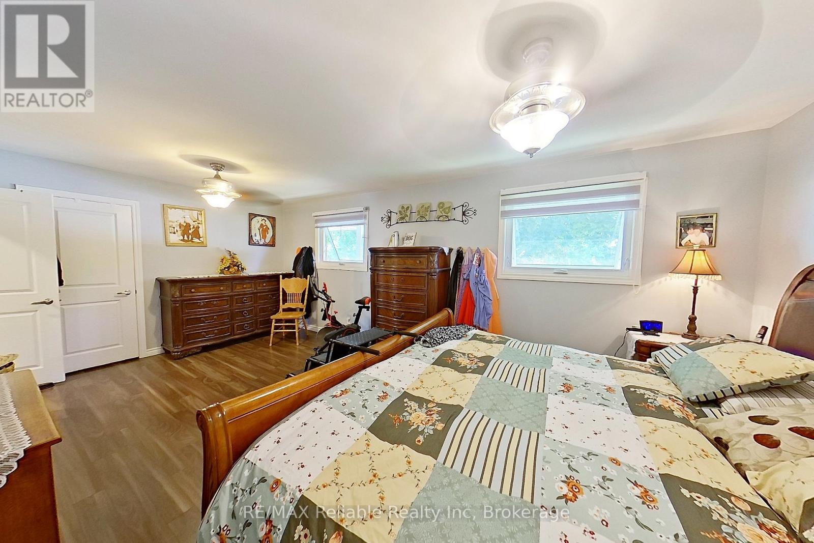 182 Jarvis Street S, Huron East, Ontario  N0K 1W0 - Photo 19 - X12242959
