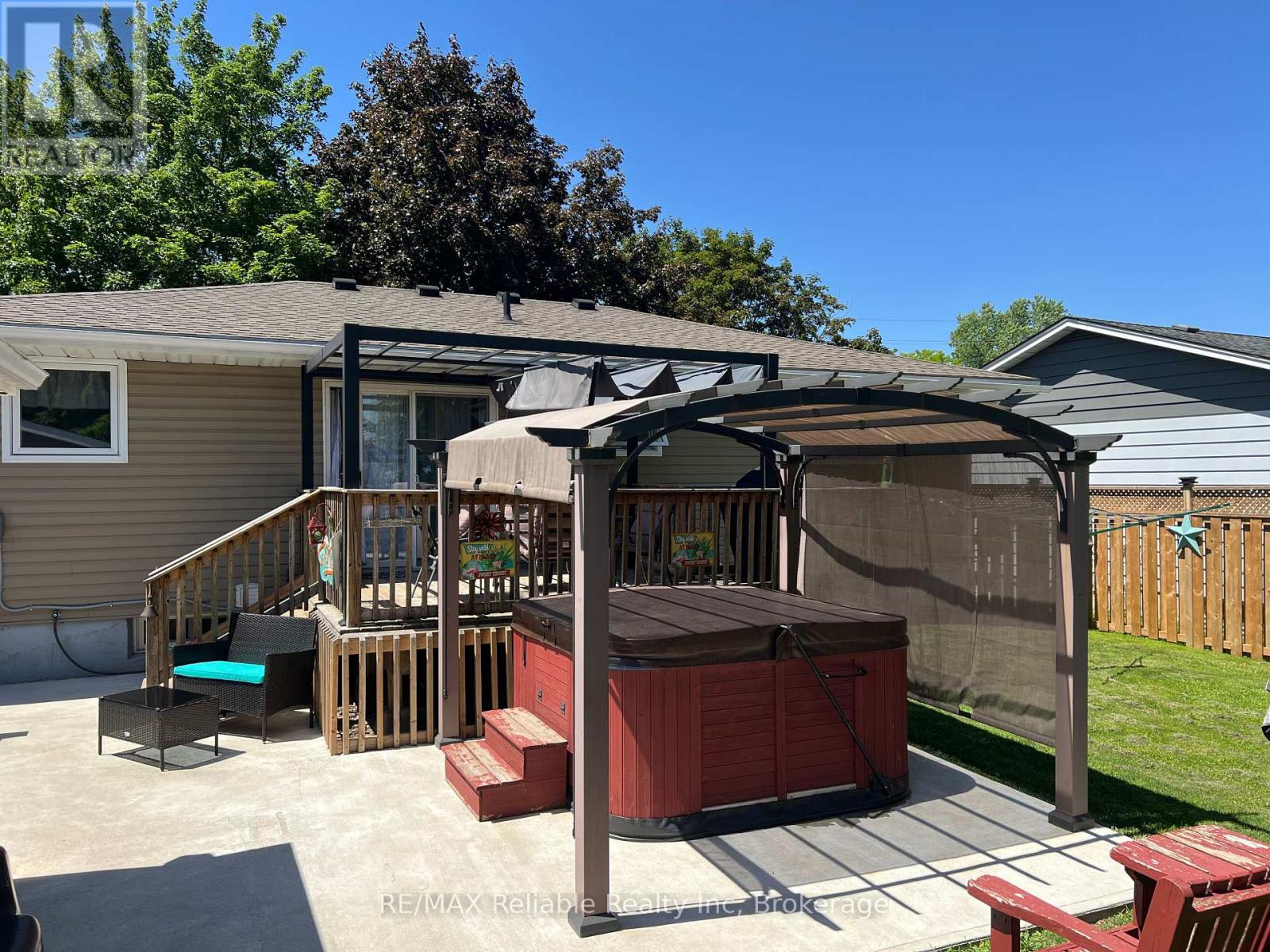 182 Jarvis Street S, Huron East, Ontario  N0K 1W0 - Photo 39 - X12242959