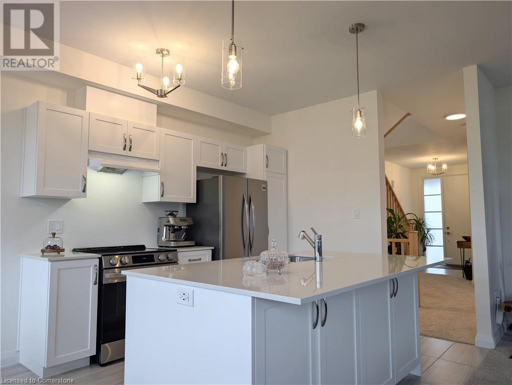 231 Alessio Drive, Hamilton, Ontario  L9B 0E9 - Photo 8 - 40744812
