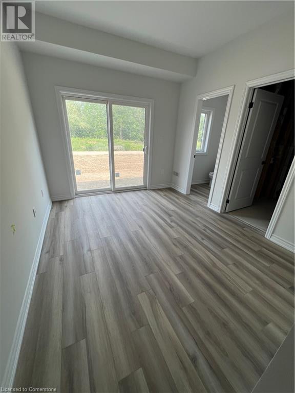 290 Equestrian Way Unit# 61, Cambridge, Ontario  N3E 0E7 - Photo 2 - 40744783