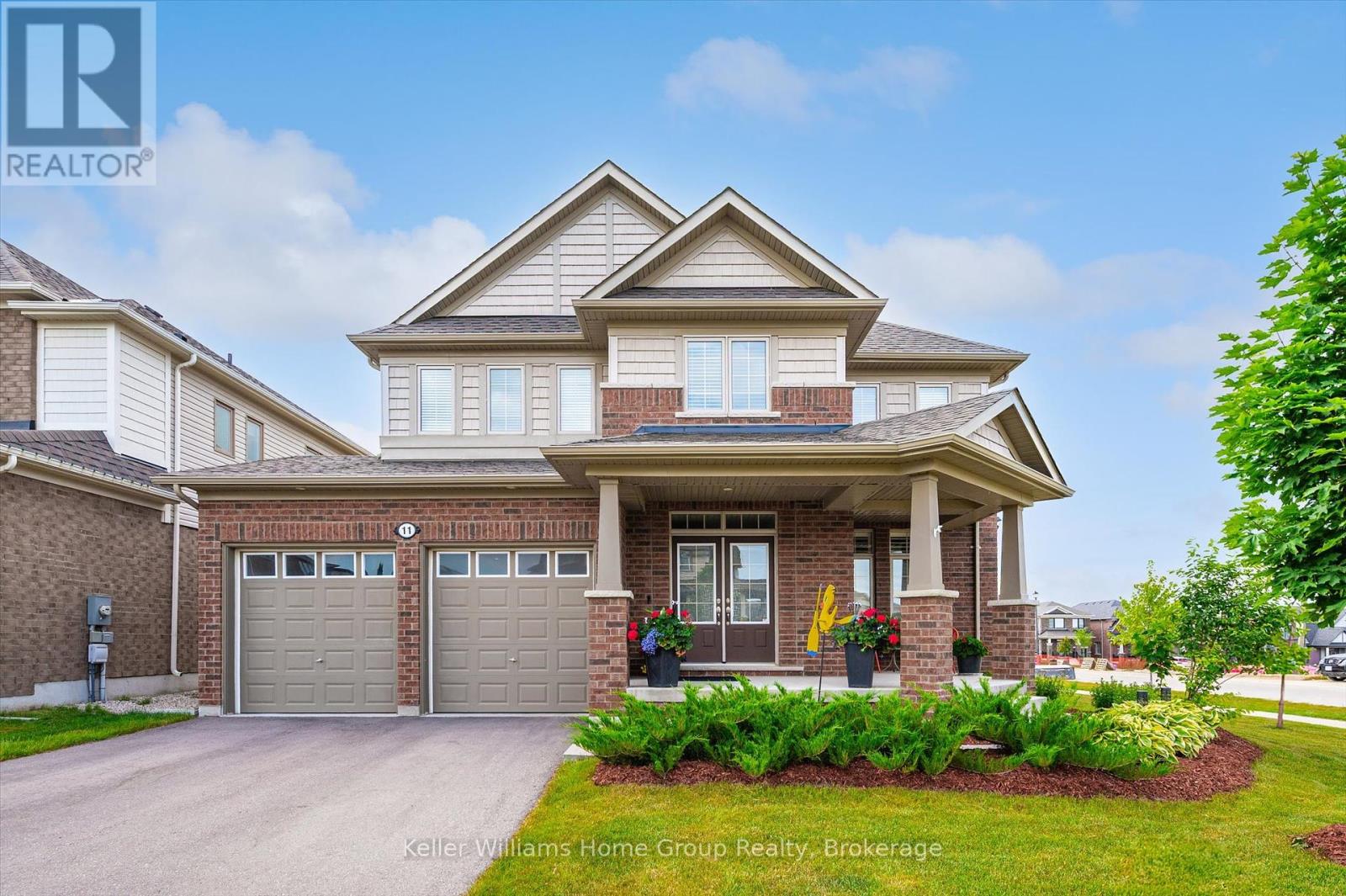 11 HARPIN WAY E, Centre Wellington, Ontario