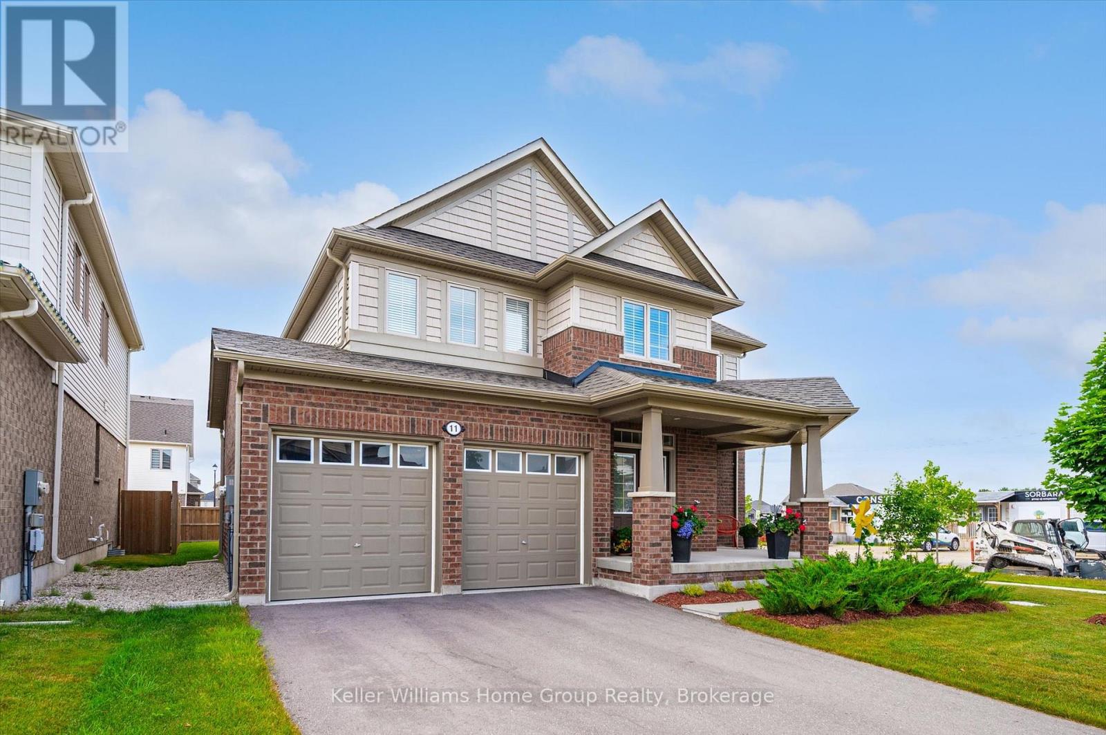 11 Harpin Way E, Centre Wellington, Ontario  N1M 0H2 - Photo 2 - X12243165