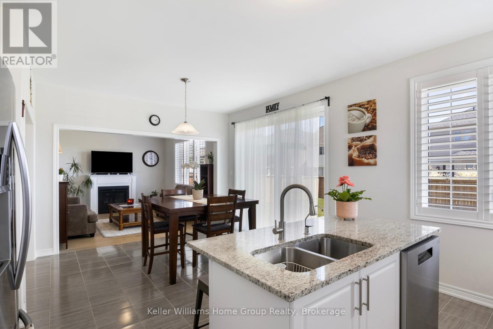 11 Harpin Way E, Centre Wellington, Ontario  N1M 0H2 - Photo 23 - X12243165