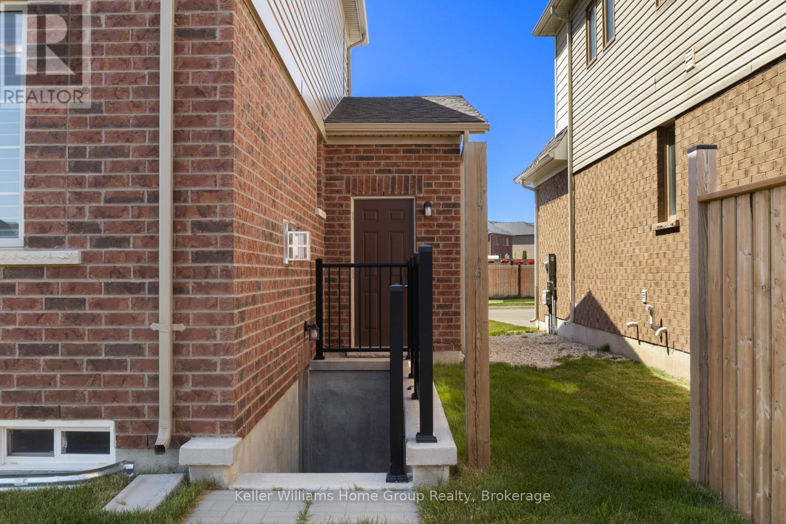 11 Harpin Way E, Centre Wellington, Ontario  N1M 0H2 - Photo 44 - X12243165