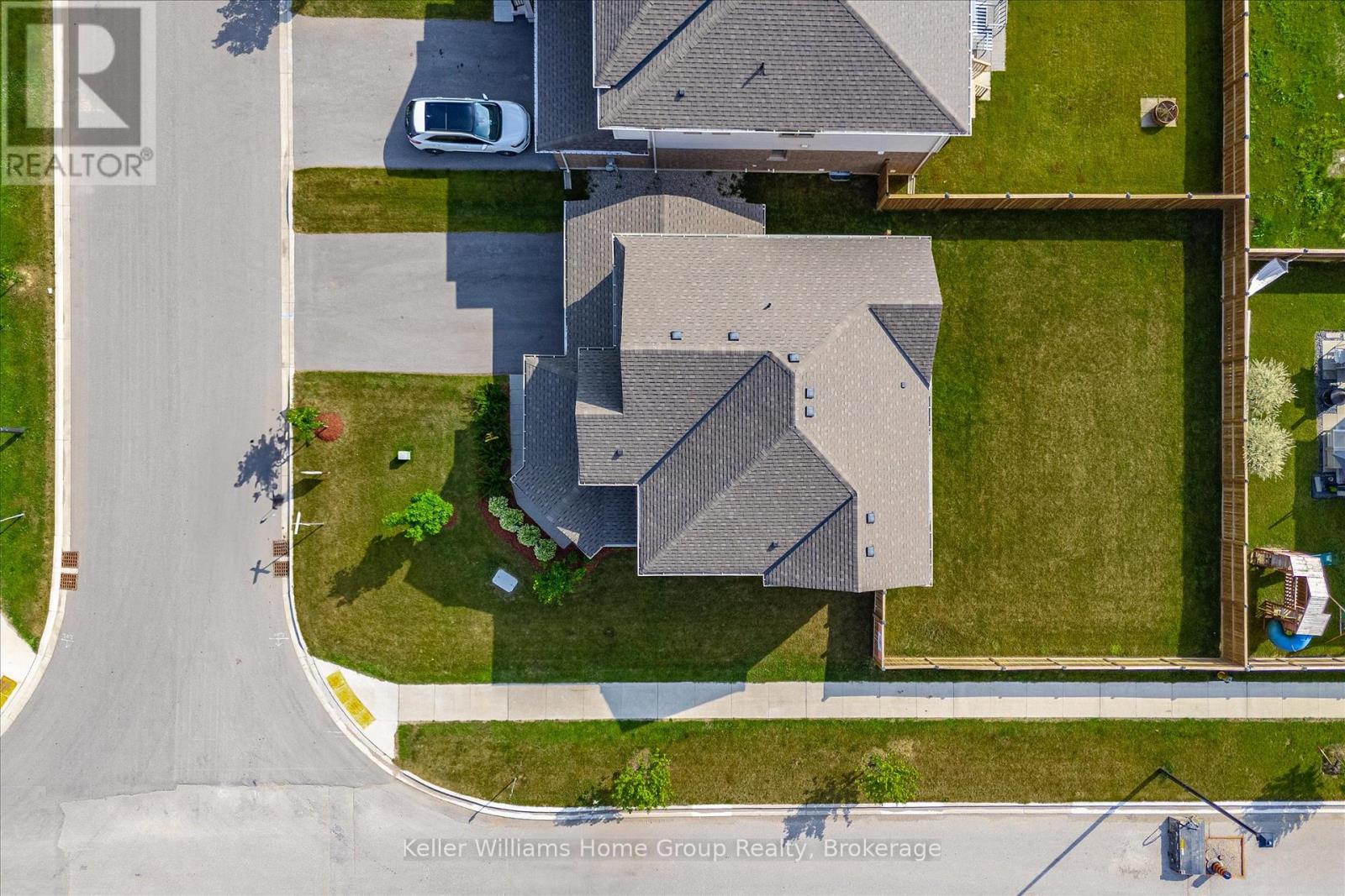 11 Harpin Way E, Centre Wellington, Ontario  N1M 0H2 - Photo 8 - X12243165