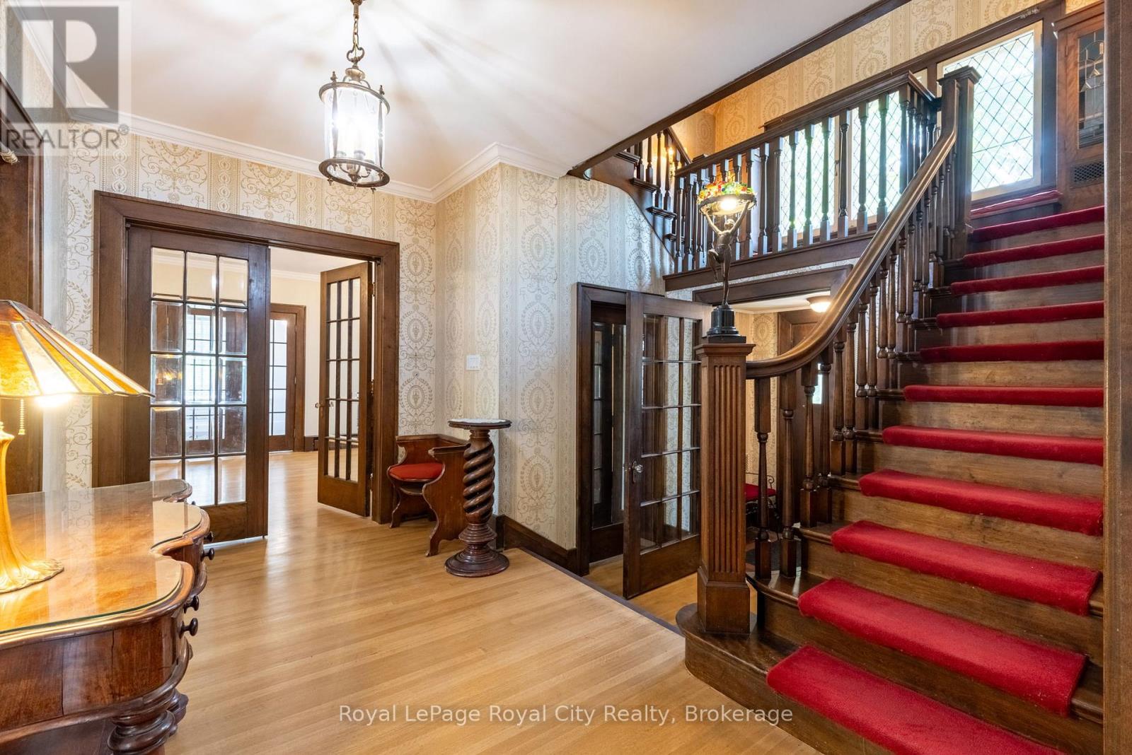 76 London Road W, Guelph, Ontario  N1H 2B7 - Photo 4 - X12243184