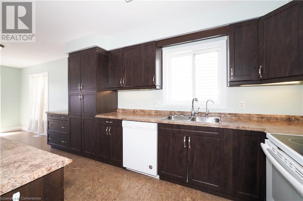239 Hilltop Drive, Ayr, Ontario  N0B 1E0 - Photo 12 - 40744522