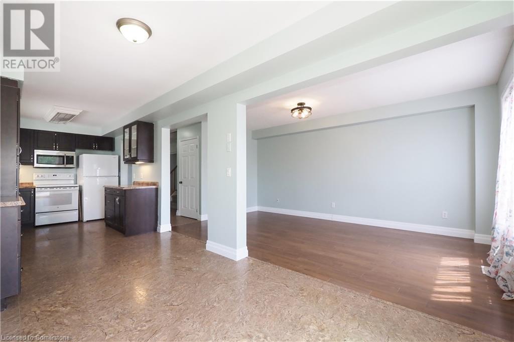 239 Hilltop Drive, Ayr, Ontario  N0B 1E0 - Photo 13 - 40744522