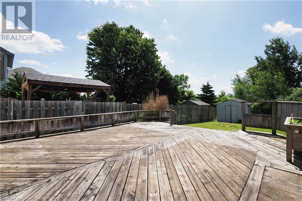 239 Hilltop Drive, Ayr, Ontario  N0B 1E0 - Photo 23 - 40744522