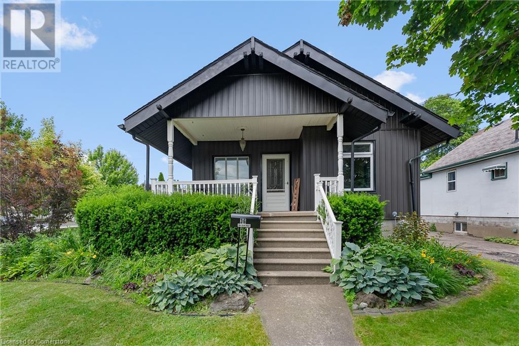 36 St. David Street W, Thorold, Ontario  L2V 2L2 - Photo 2 - 40744516