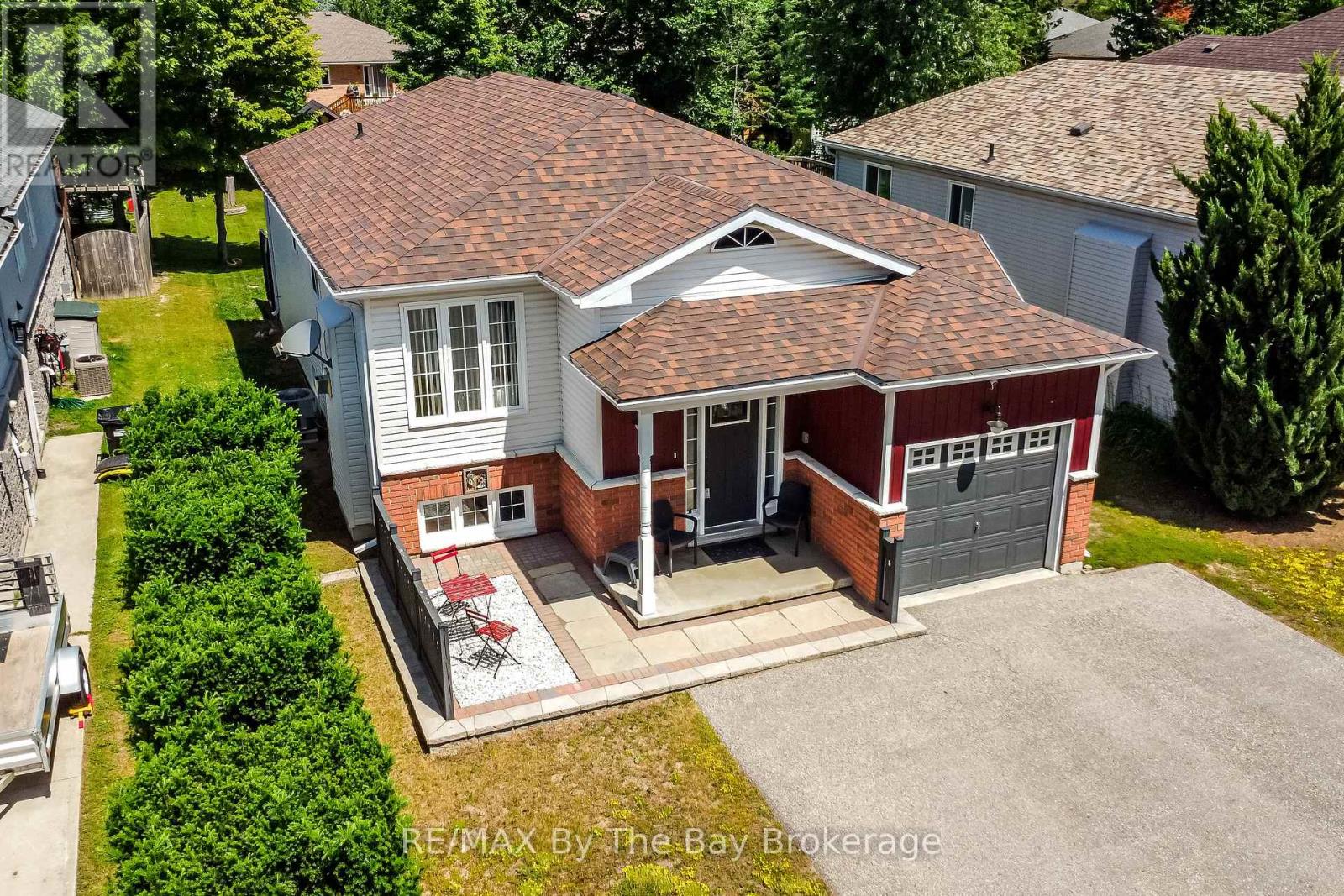 336 ROBINSON ROAD, Wasaga Beach, Ontario