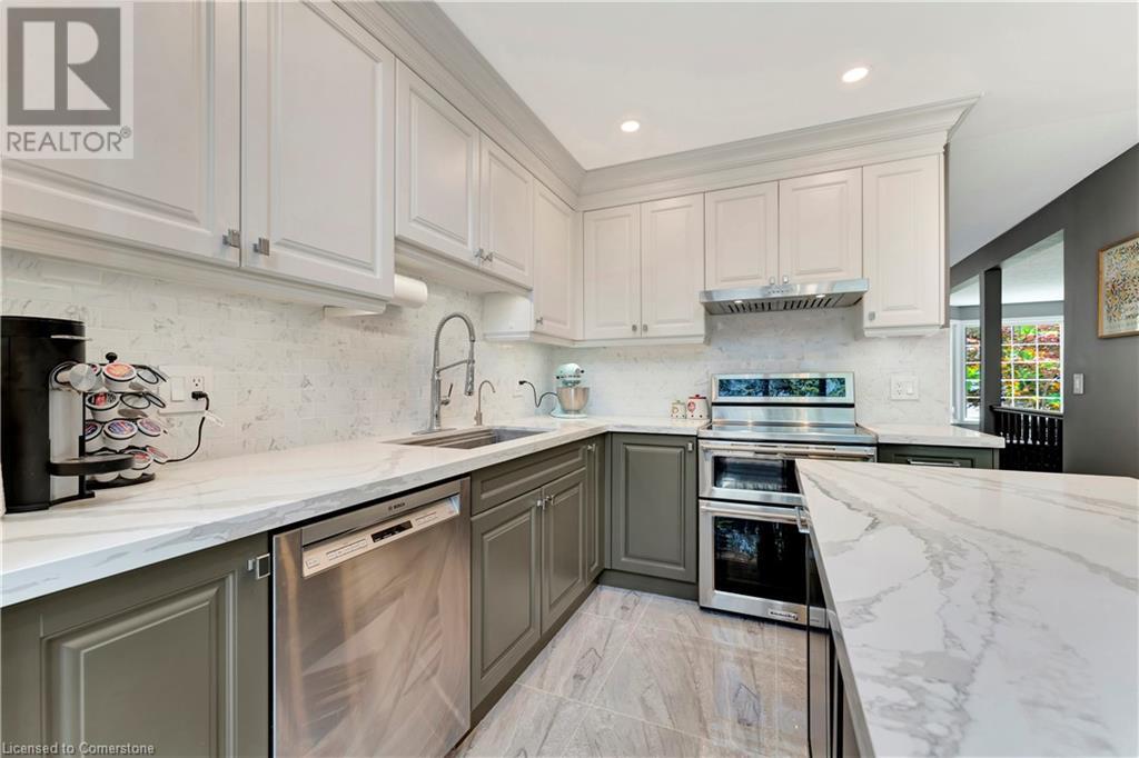 305 Wiltshire Place, Waterloo, Ontario  N2T 1R3 - Photo 12 - 40744009