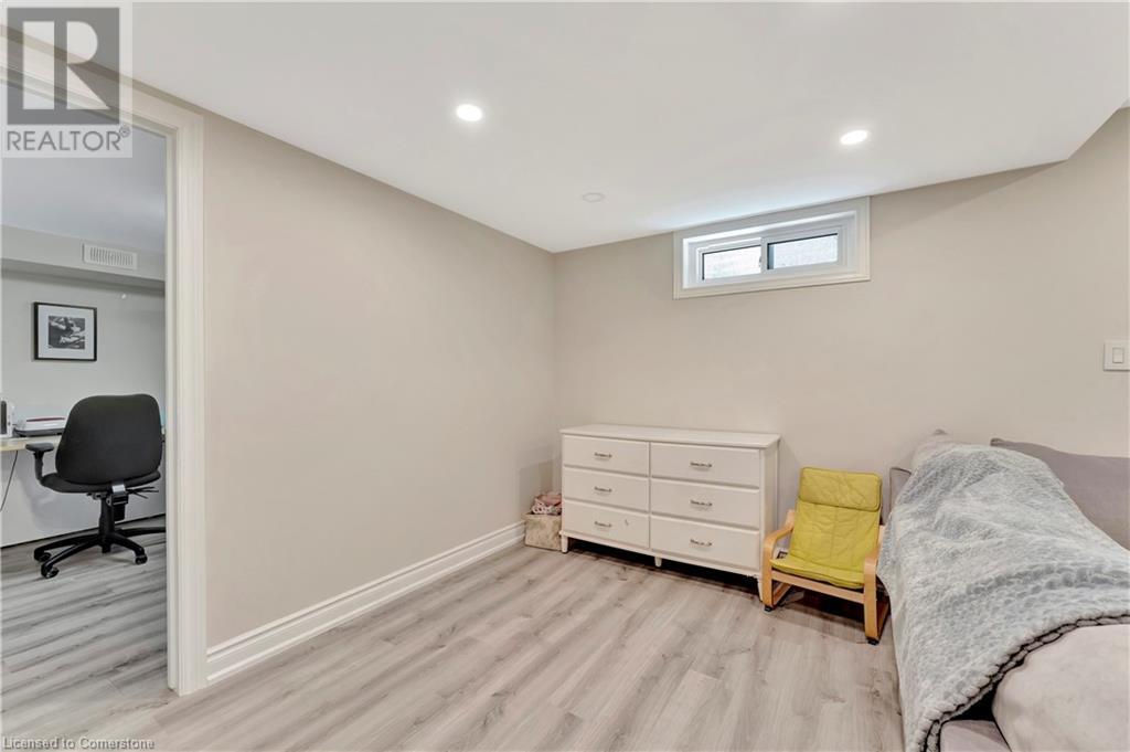 305 Wiltshire Place, Waterloo, Ontario  N2T 1R3 - Photo 35 - 40744009