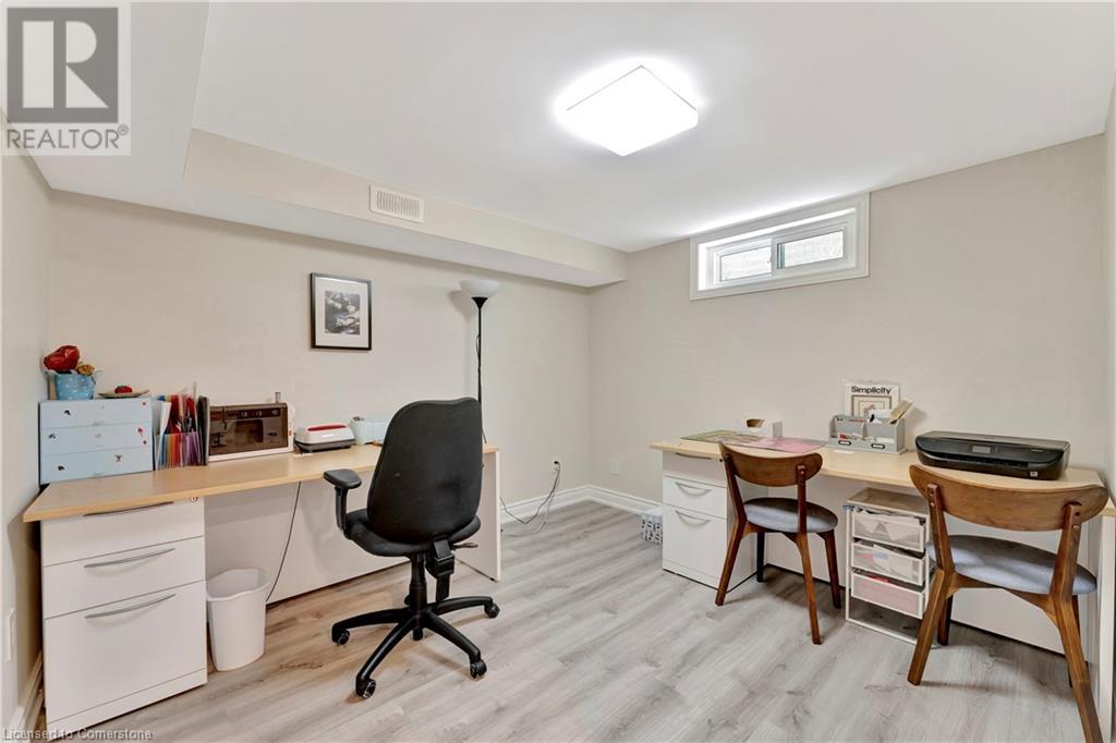 305 Wiltshire Place, Waterloo, Ontario  N2T 1R3 - Photo 37 - 40744009