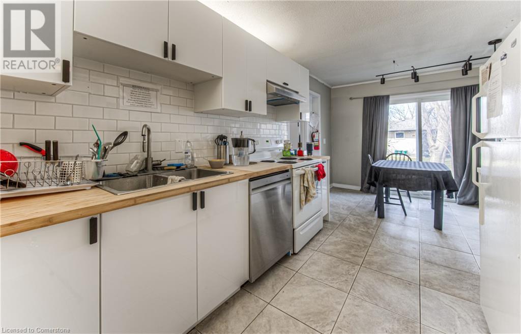 121 University Avenue E Unit# 9, Waterloo, Ontario  N2J 4J1 - Photo 6 - 40738972