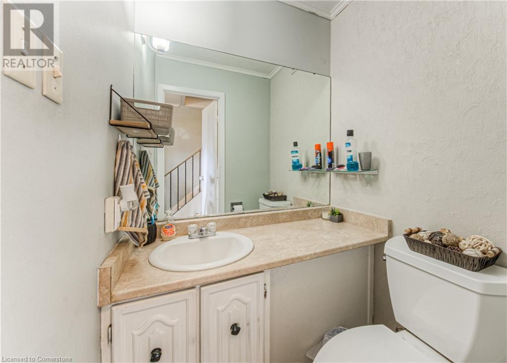 121 University Avenue E Unit# 9, Waterloo, Ontario  N2J 4J1 - Photo 9 - 40738972