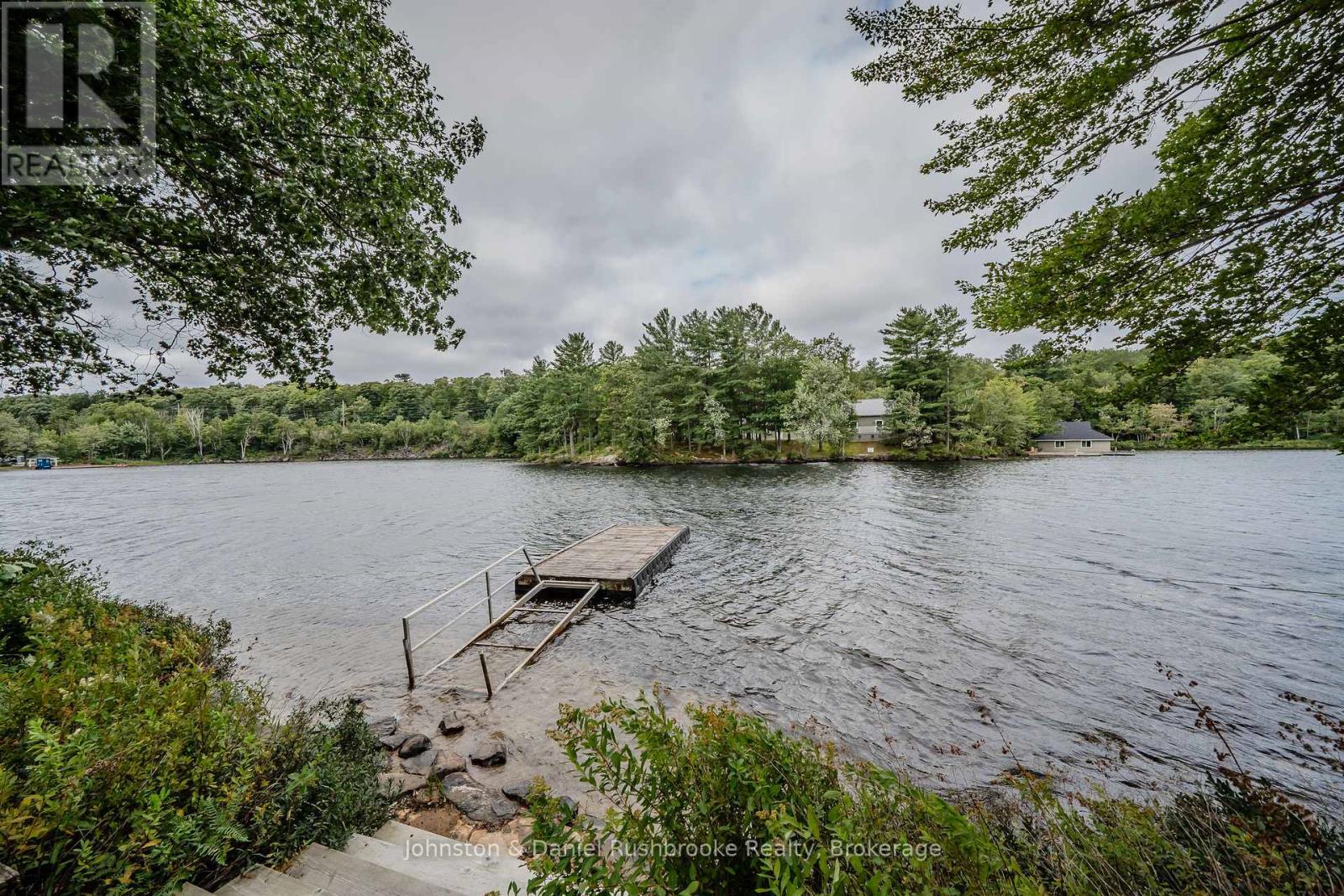 9 Elsasser Road, Seguin, Ontario  P2A 2W8 - Photo 4 - X12243525