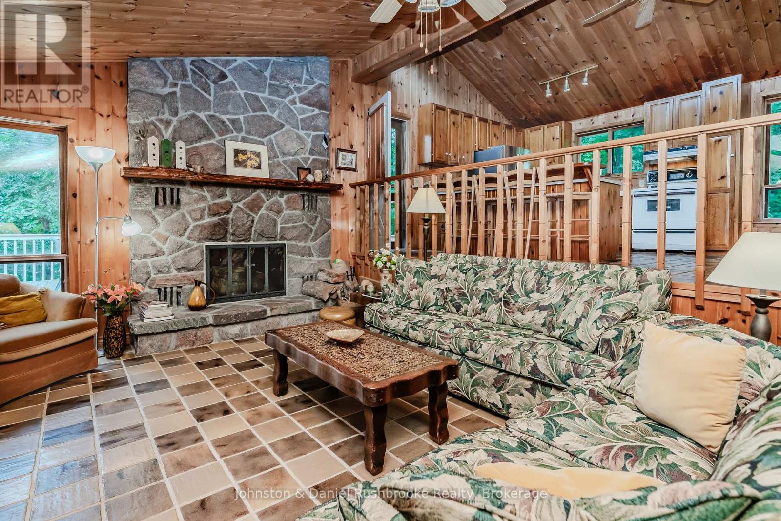 9 Elsasser Road, Seguin, Ontario  P2A 2W8 - Photo 6 - X12243525